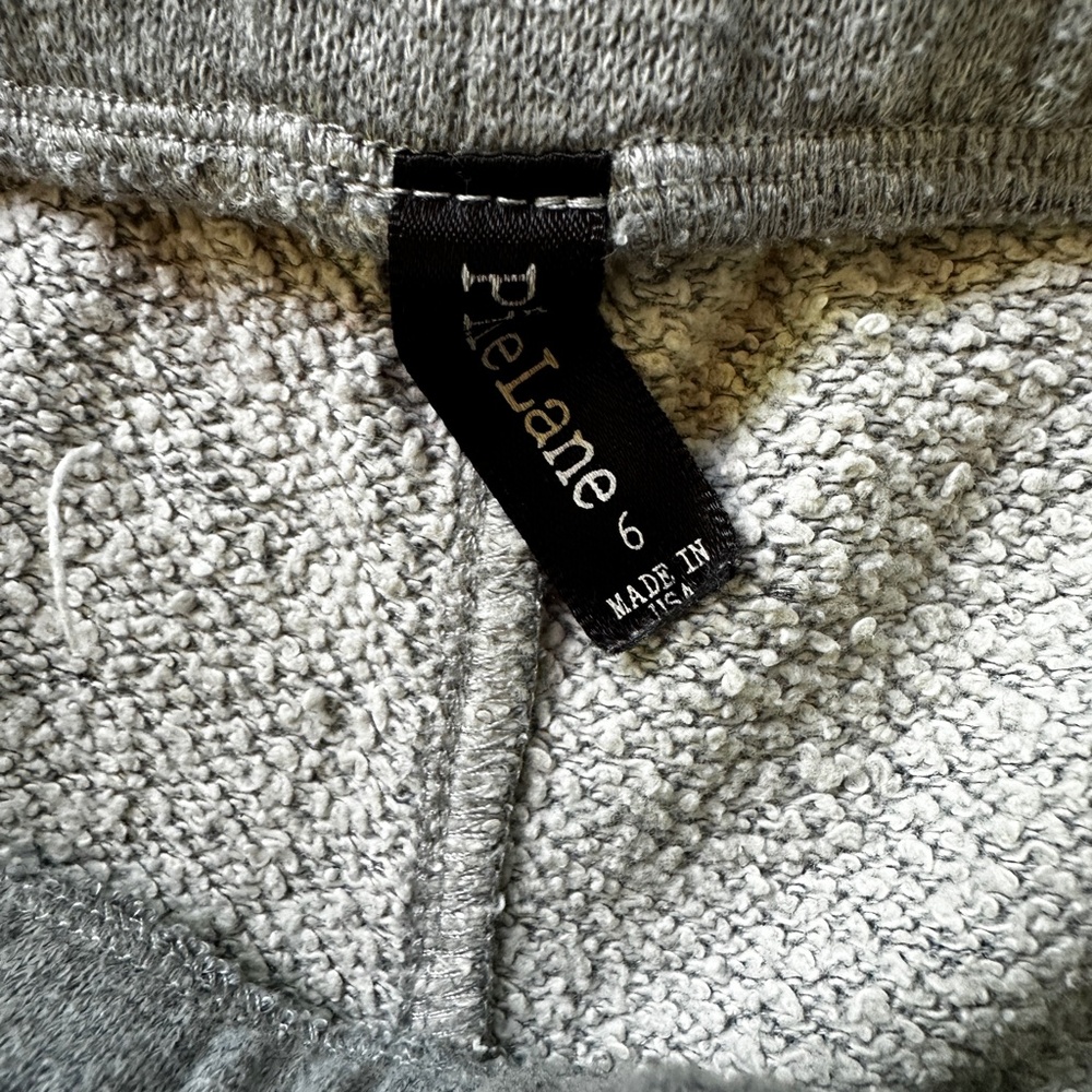 Pixie Lane Chillin Sweatpants - Picture 3 of 4